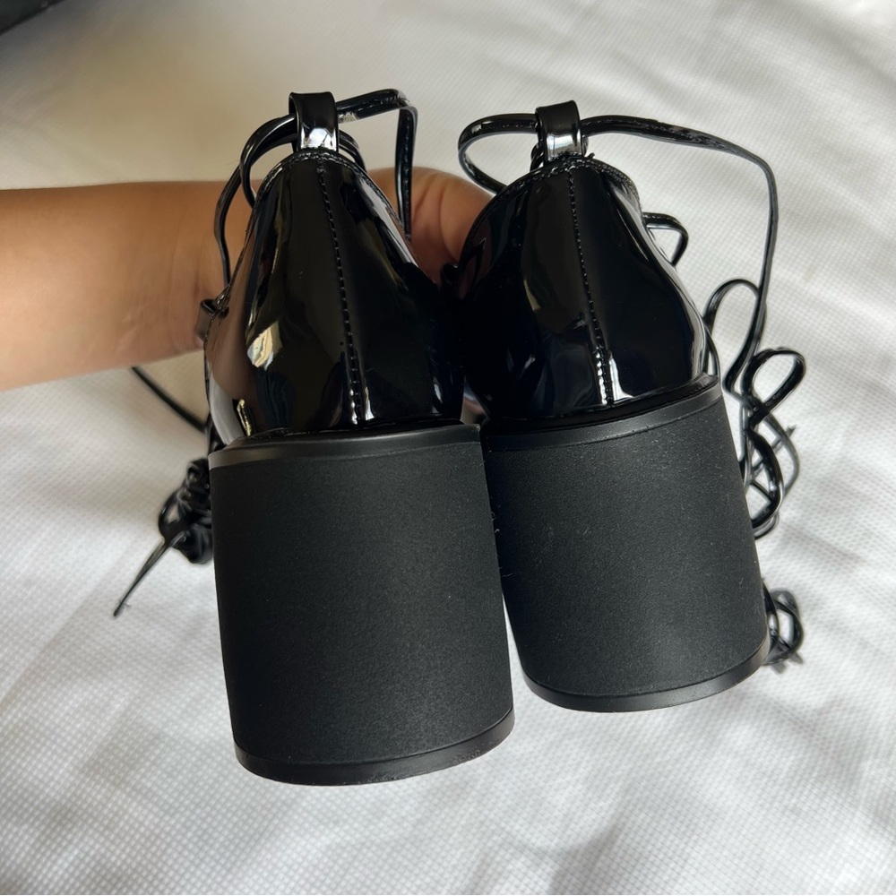 LAMODA Pop Up Chunky Platform Sandals - Picture 4 of 11